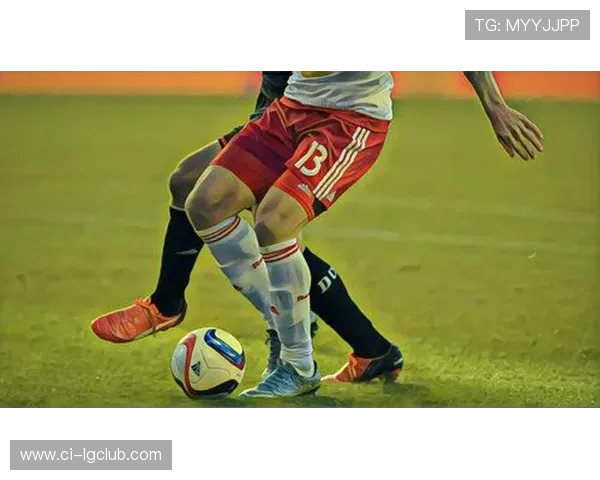 围绕新足球不熟练的踢法探索入门技巧与训练方法指南全面实用指引