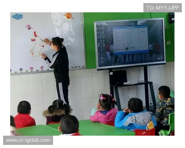 足球与音乐的奇妙旅程：幼儿园纯音乐课堂启蒙之旅